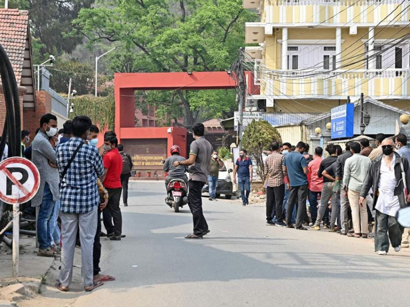 भारतीय श्रमिकलाई साउदी उड्ने अनुमतिले रोजगारदाताको 'रेड जोन'मा नेपाल